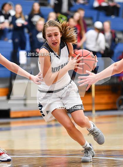 Thumbnail 3 in Hunter vs. Herriman (UHSAA 6A First Round) photogallery.
