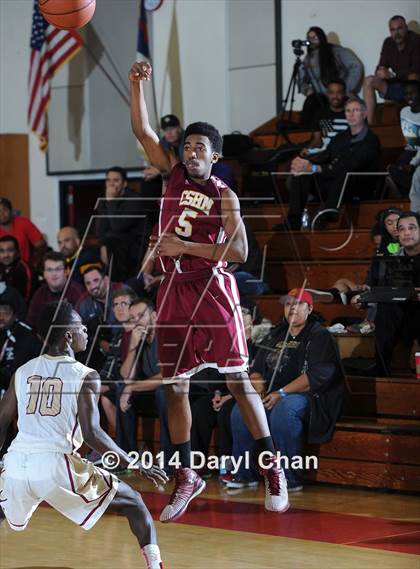 Thumbnail 1 in Alemany vs Cantwell-Sacred Heart (Rose City Roundball Classic) photogallery.
