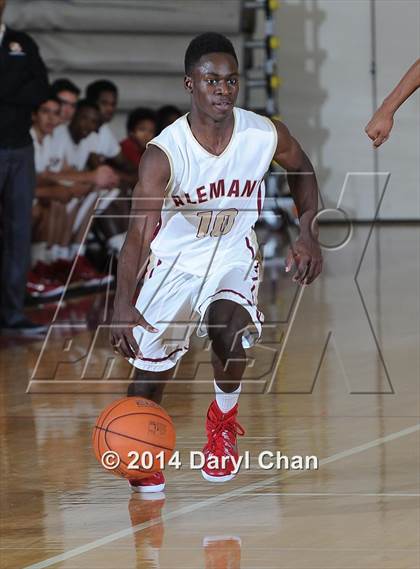 Thumbnail 2 in Alemany vs Cantwell-Sacred Heart (Rose City Roundball Classic) photogallery.