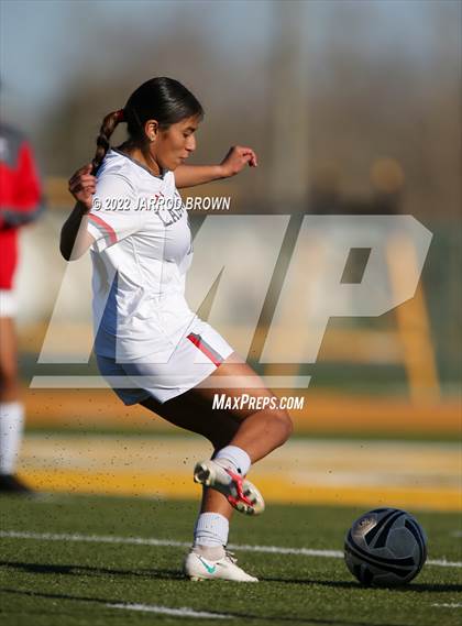 Thumbnail 3 in Splendora vs Lumberton (UIL 4A Area Playoff) photogallery.