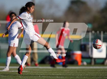 Thumbnail 3 in Splendora vs Lumberton (UIL 4A Area Playoff) photogallery.