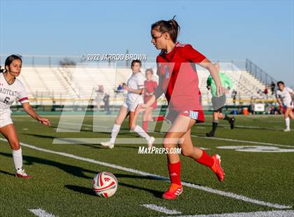 Thumbnail 3 in Splendora vs Lumberton (UIL 4A Area Playoff) photogallery.