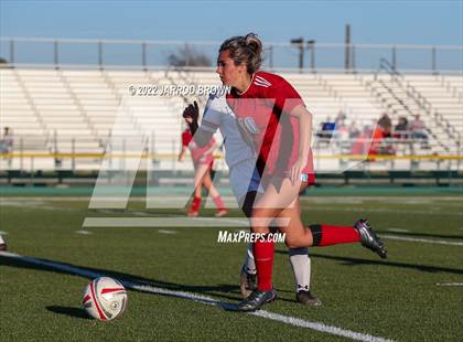 Thumbnail 3 in Splendora vs Lumberton (UIL 4A Area Playoff) photogallery.