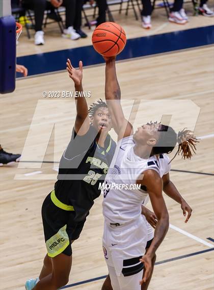 Thumbnail 2 in Quality Education Academy vs. Prolific Prep of Napa Christian (Battle in The Peach) photogallery.