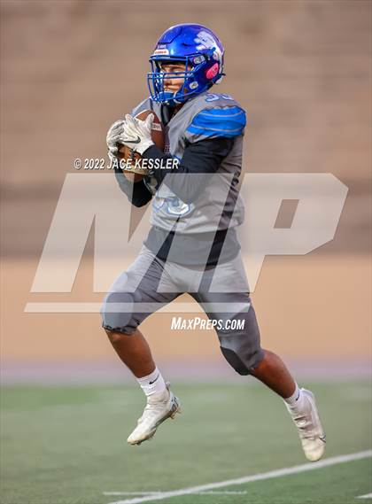 Thumbnail 1 in El Monte @ Santa Paula (CIF-SS Div 13 Playoff) photogallery.