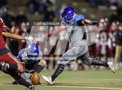 Thumbnail 1 in El Monte @ Santa Paula (CIF-SS Div 13 Playoff) photogallery.