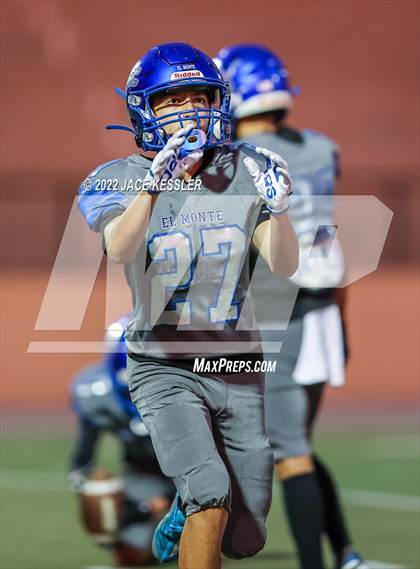 Thumbnail 3 in El Monte @ Santa Paula (CIF-SS Div 13 Playoff) photogallery.