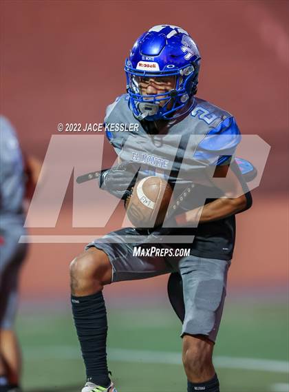 Thumbnail 3 in El Monte @ Santa Paula (CIF-SS Div 13 Playoff) photogallery.