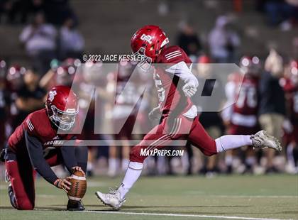 Thumbnail 3 in El Monte @ Santa Paula (CIF-SS Div 13 Playoff) photogallery.