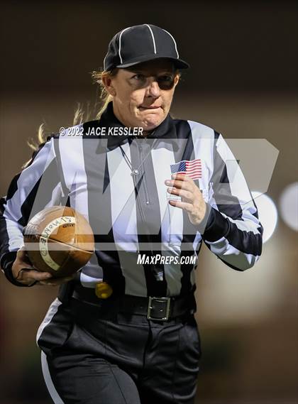 Thumbnail 3 in El Monte @ Santa Paula (CIF-SS Div 13 Playoff) photogallery.