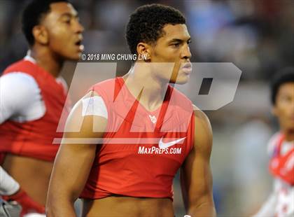 Thumbnail 3 in Mater Dei vs. St. John Bosco photogallery.