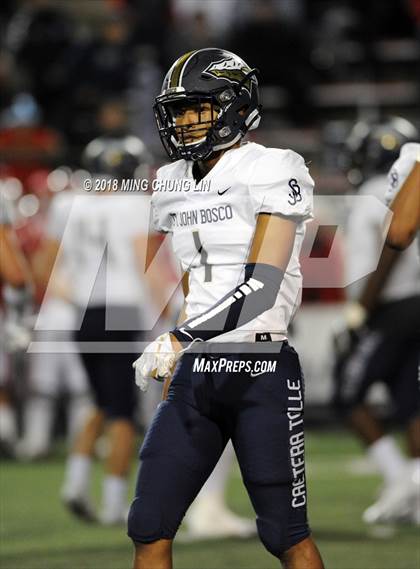 Thumbnail 1 in Mater Dei vs. St. John Bosco photogallery.