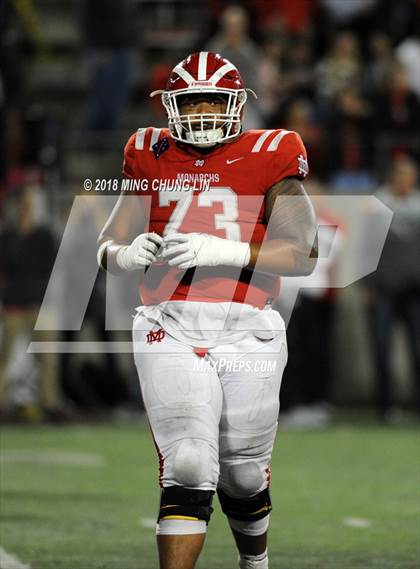 Thumbnail 3 in Mater Dei vs. St. John Bosco photogallery.