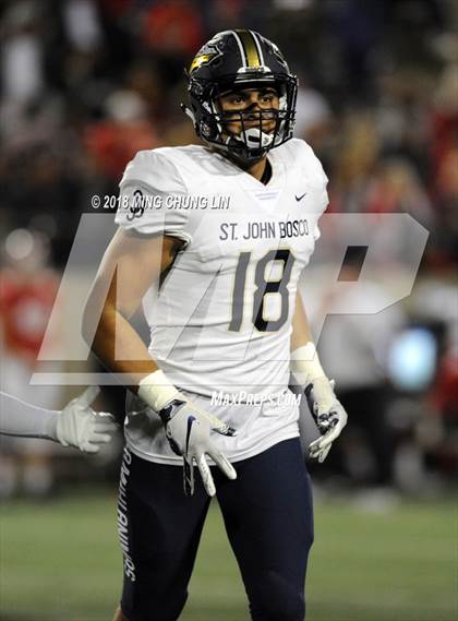 Thumbnail 2 in Mater Dei vs. St. John Bosco photogallery.