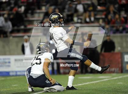 Thumbnail 1 in Mater Dei vs. St. John Bosco photogallery.
