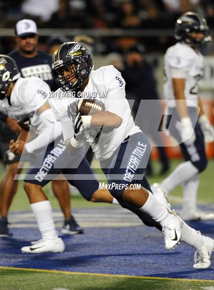 Thumbnail 2 in Mater Dei vs. St. John Bosco photogallery.