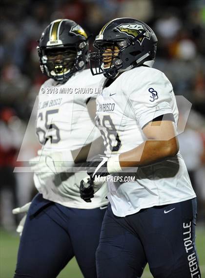 Thumbnail 1 in Mater Dei vs. St. John Bosco photogallery.