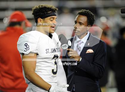 Thumbnail 1 in Mater Dei vs. St. John Bosco photogallery.