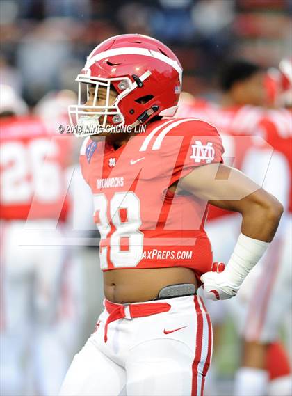 Thumbnail 2 in Mater Dei vs. St. John Bosco photogallery.