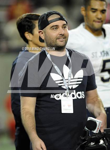 Thumbnail 1 in Mater Dei vs. St. John Bosco photogallery.
