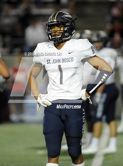 Thumbnail 1 in Mater Dei vs. St. John Bosco photogallery.