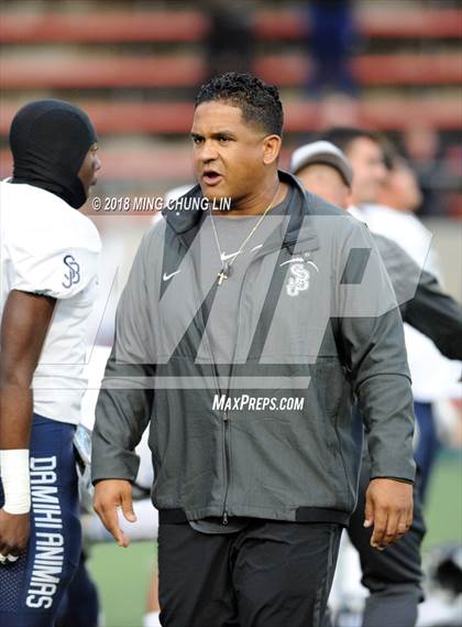 Thumbnail 1 in Mater Dei vs. St. John Bosco photogallery.