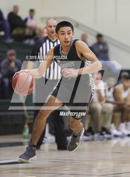 Thumbnail 2 in Reedley @ Kingsburg photogallery.