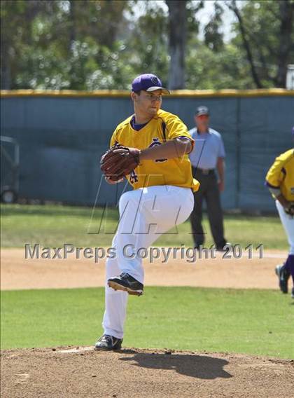 Thumbnail 2 in El Camino @ Carlsbad photogallery.