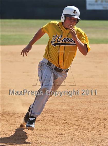 Thumbnail 1 in El Camino @ Carlsbad photogallery.