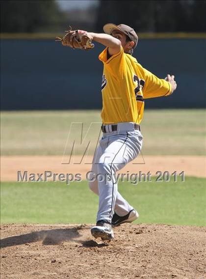 Thumbnail 2 in El Camino @ Carlsbad photogallery.