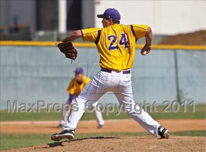 Thumbnail 3 in El Camino @ Carlsbad photogallery.