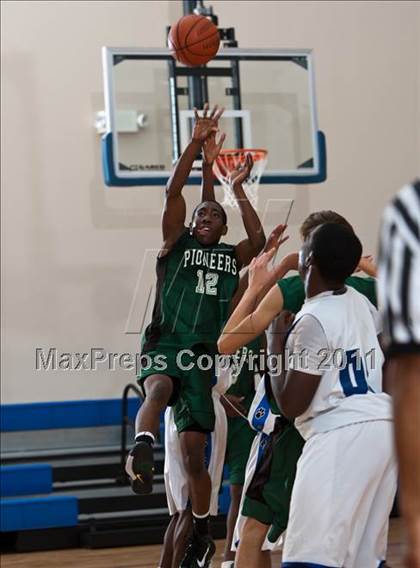 Thumbnail 3 in Happy Hill Farm vs Trinity Christian JV (Lake Country Classic) photogallery.