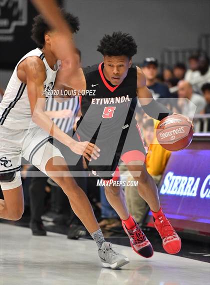 Thumbnail 1 in Etiwanda vs. Sierra Canyon (CIF State Regional Open DIV) photogallery.