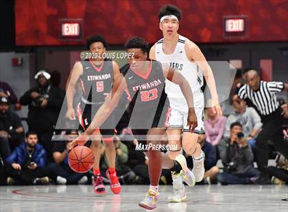 Thumbnail 1 in Etiwanda vs. Sierra Canyon (CIF State Regional Open DIV) photogallery.