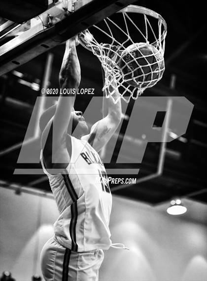 Thumbnail 1 in Etiwanda vs. Sierra Canyon (CIF State Regional Open DIV) photogallery.