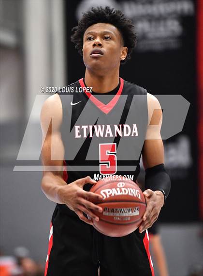 Thumbnail 3 in Etiwanda vs. Sierra Canyon (CIF State Regional Open DIV) photogallery.