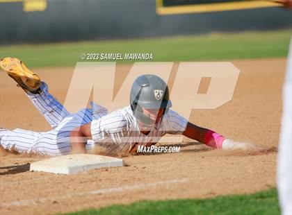 Thumbnail 2 in Santiago @ Crespi (CIF SS DII Quarterfinal) photogallery.