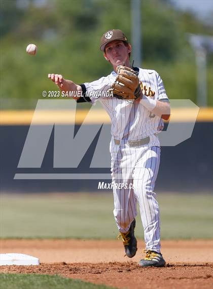 Thumbnail 3 in Santiago @ Crespi (CIF SS DII Quarterfinal) photogallery.