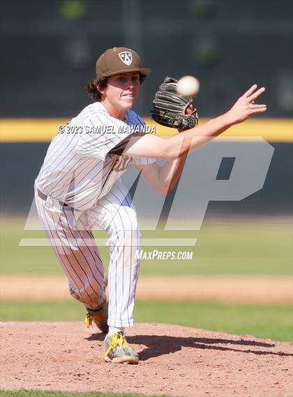 Thumbnail 2 in Santiago @ Crespi (CIF SS DII Quarterfinal) photogallery.