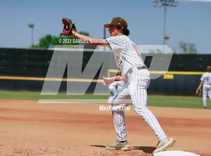 Thumbnail 2 in Santiago @ Crespi (CIF SS DII Quarterfinal) photogallery.