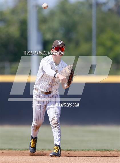 Thumbnail 2 in Santiago @ Crespi (CIF SS DII Quarterfinal) photogallery.