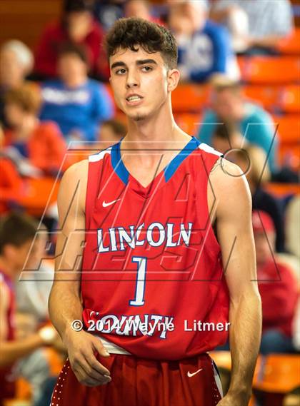 Thumbnail 1 in McCracken County vs. Lincoln County (Marshall County Hoopfest) photogallery.