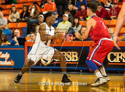 Thumbnail 2 in McCracken County vs. Lincoln County (Marshall County Hoopfest) photogallery.