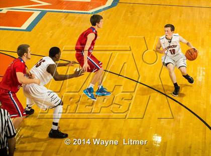 Thumbnail 1 in McCracken County vs. Lincoln County (Marshall County Hoopfest) photogallery.