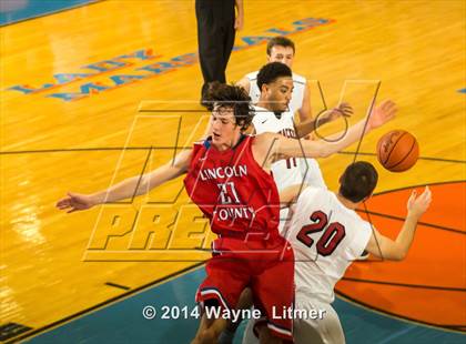 Thumbnail 1 in McCracken County vs. Lincoln County (Marshall County Hoopfest) photogallery.