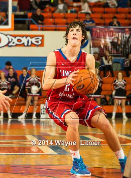 Thumbnail 1 in McCracken County vs. Lincoln County (Marshall County Hoopfest) photogallery.