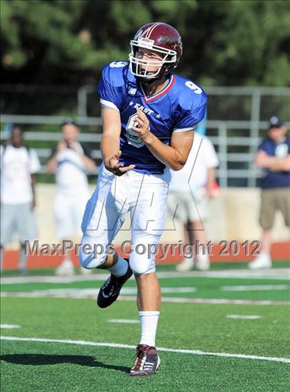 Thumbnail 1 in Michigan HS Football Coaches Association All-Star Game photogallery.