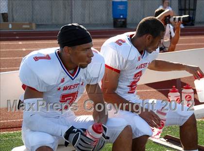 Thumbnail 2 in Michigan HS Football Coaches Association All-Star Game photogallery.