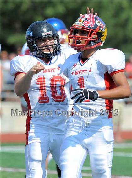 Thumbnail 2 in Michigan HS Football Coaches Association All-Star Game photogallery.