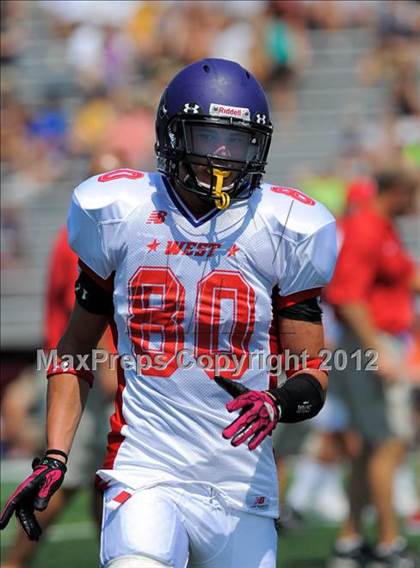 Thumbnail 3 in Michigan HS Football Coaches Association All-Star Game photogallery.